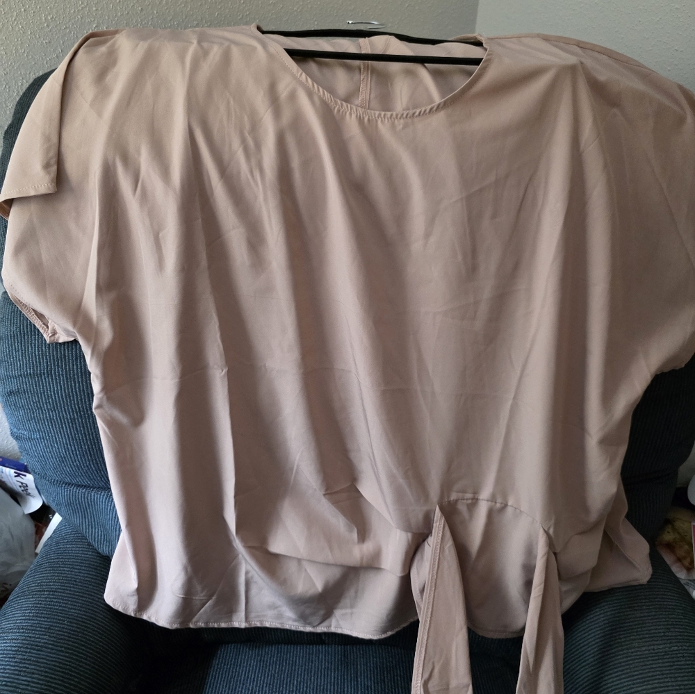 Elegant Women's Apricot Pink Top